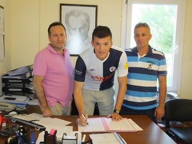 Taylan ve H�seyin Fethiyespor�da