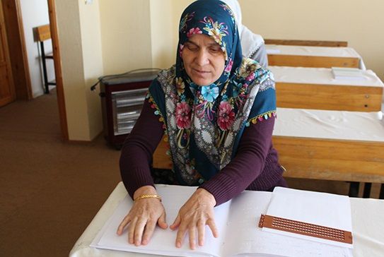 G�rme Engellilere Kur�an Kursu