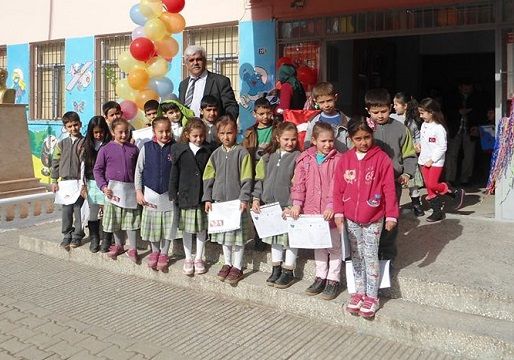 25 Bin ��renci Karne Sevinci Ya�ad�