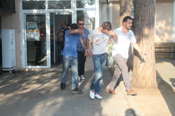 Emniyetten Kalpazanlara �ok Bask�n