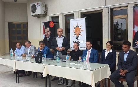 Ak Parti�nin Bayramla�mas�na Yo�un Bir Kat�l�m Oldu