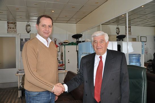 Eski Milletvekili Ali D��erli�den Fak�lte Yap�m�na Destek