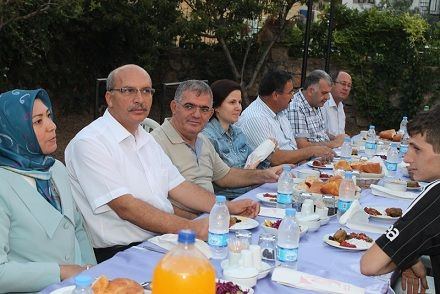 Kaymakam �al�k ��rencilerle �ftar Yapt�