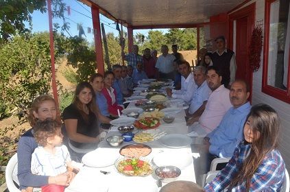 Meclis �yeleri Kahvalt�da Bulu�tu