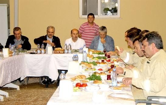 Yang�n Ekibinden Sahur Program�