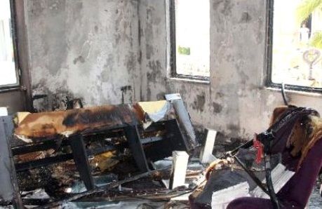 Yang�nda Bir Ev Kullan�lamaz Hale Geldi