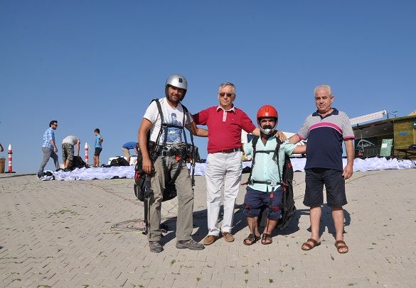 zmol, Babadadan ldenizi zledi