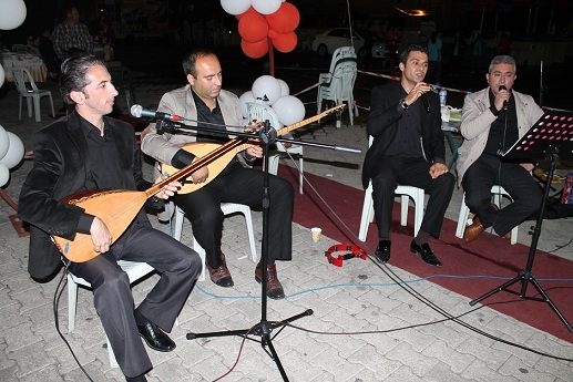 Kermese Kat�lanlara M�zik Ziyafeti	