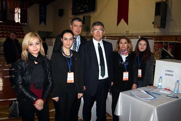 Ak Partililer Sand�k Ba��na Gitti