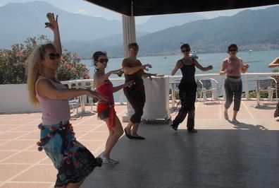 Leyla Jouvana Dans Okulunu Fethiye�ye Ta��d�