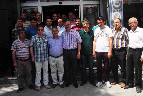 �zyer �of�rlerin Sorunlar�n� Dinledi 