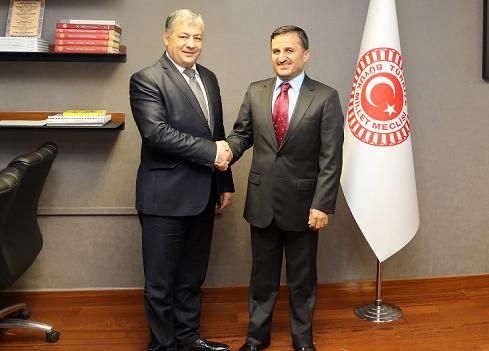 Y�ksel �zden�e Moldova�dan Ziyaret�i