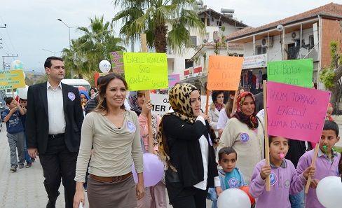 Seydikemer�de Engelliler Y�r�d�