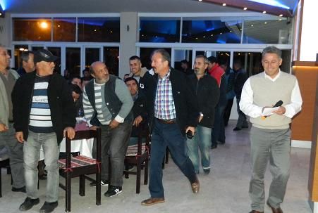 Fo�a Mahallesi ve �al�� B�lgesi Sakinleri Saatc� ��in Bir Araya Geldi