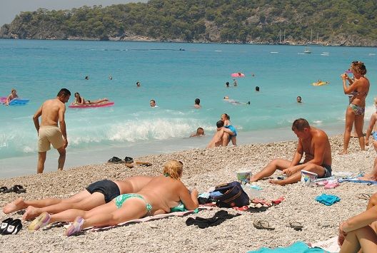 Bayram Nedeniyle Sahiller Canland�