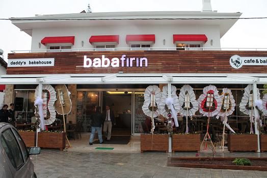 Baba Frn Hizmete Ald