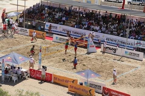 Plaj Voleybolu 6 Haziran�da Ba�l�yor