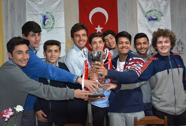 �ampiyonlar, Daha Fazla Destek Bekliyor