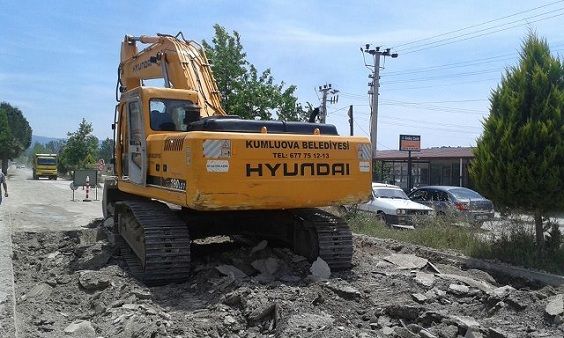 Yol Yap�m �al��malar� Ba�lad�