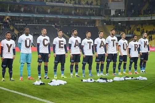 Fethiyespor�un Ahmet �akar�a A�t��� Dava Ba�lad�