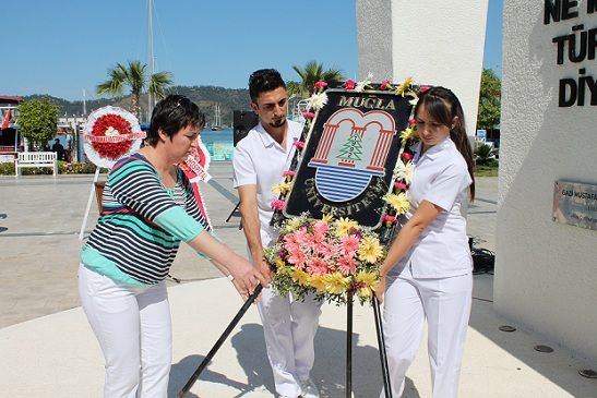 Hem�ireler G�nlerini Kutluyor