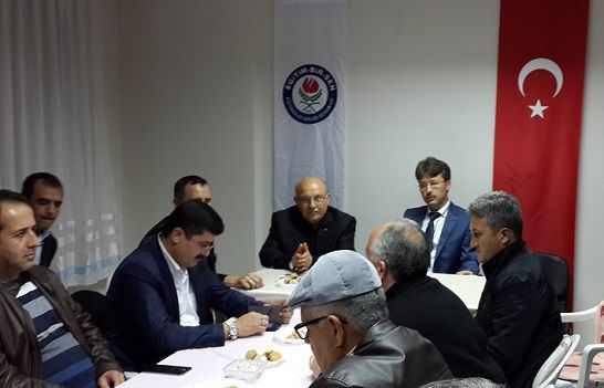 Cavit Okur E�itim Bir-Sen�i Ziyaret Etti