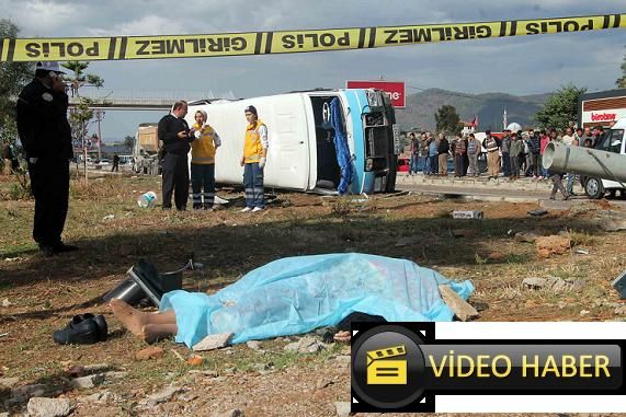 2 Ki�inin �ld��� Kaza G�venlik Kameras�nda