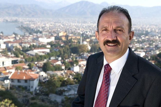 Beh�et Saatc��n�n Talipleri Art�yor