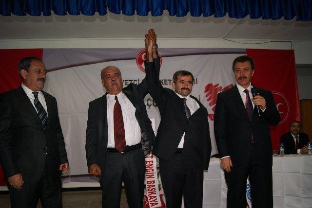 MHP�de Cengiz �ay Yeniden Ba�kan
