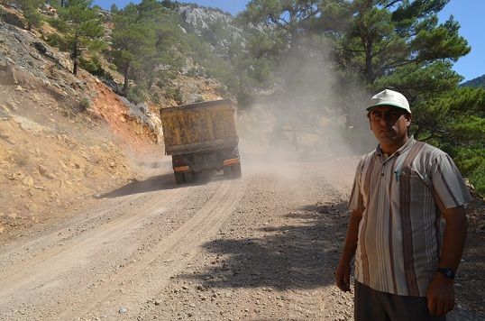 Seydikemer Ara Yollar�na 180 Tonluk Asfalt