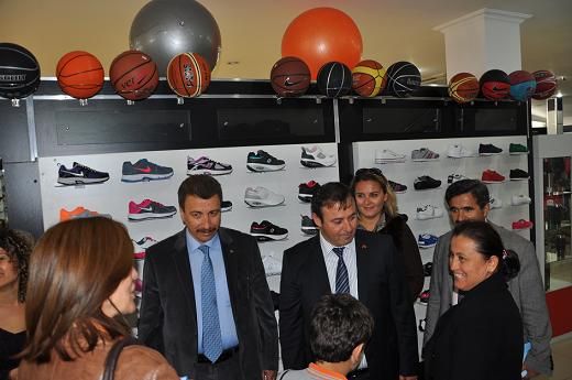 yk Esnaf Gezisine Hz Verdi