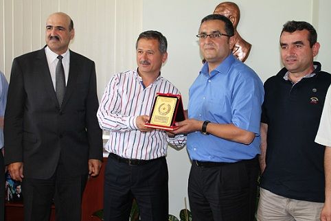 THKden Soydemire Plaket 