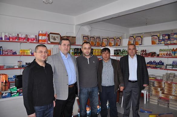 �ye Ziyaretlerine Devam