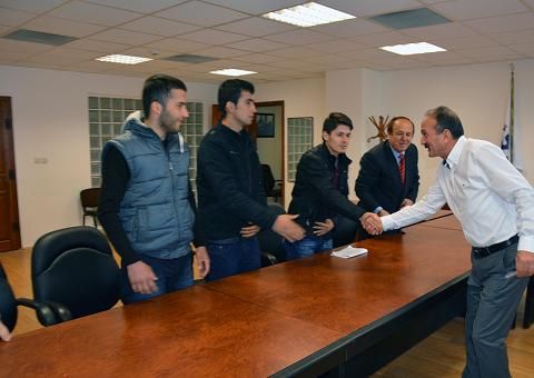 Asker Adaylar Bakanlarn Unutmad