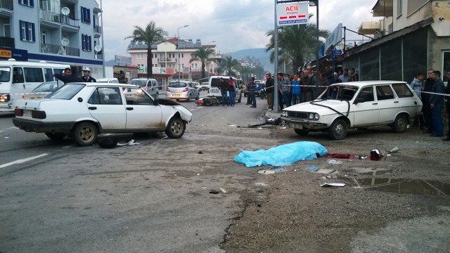 Fethiye de Trafik Kazas 1 l 2 Yaral