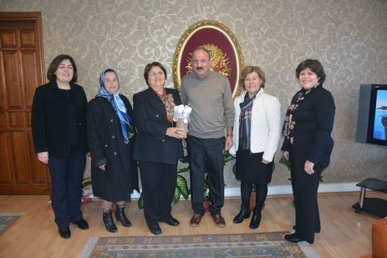 Trk Kadnlar Birliinden Bakan Saatcya Ziyaret