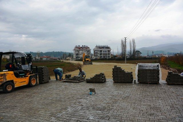 Halk Pazar 16. Caddeye Tanyor