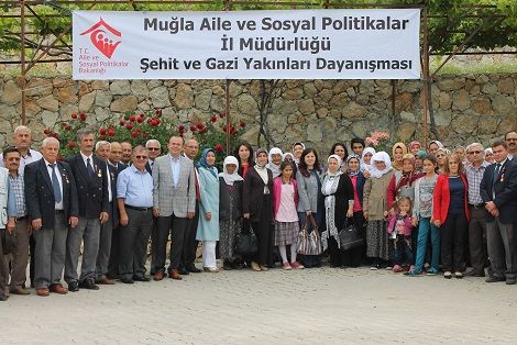 ehit Yaknlar le Gaziler Kahvaltda Bulutu