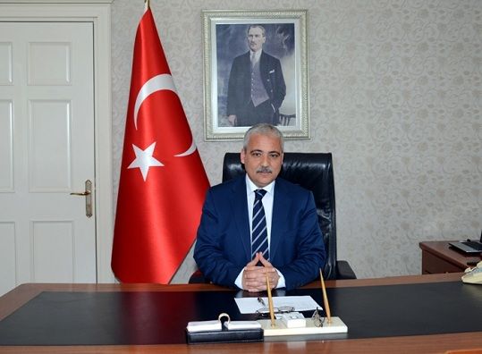 Vali Gvenerden Anneler Gn Mesaj