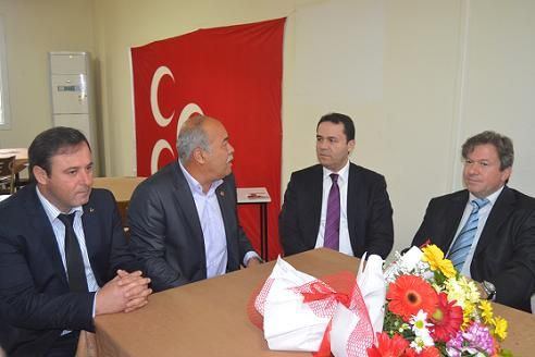 Ak Parti Heyetinden MHPye Ziyaret