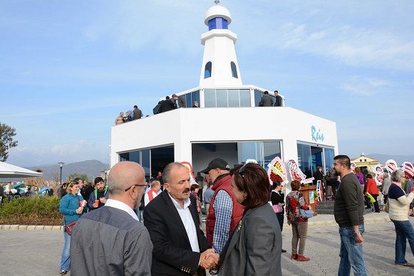 Kafe Reis Hizmete Ald