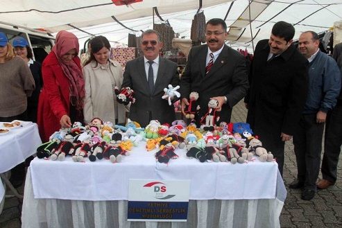 Bez Bebekler Ma�dur Kad�nlar�n Gelir Kap�s� Oldu