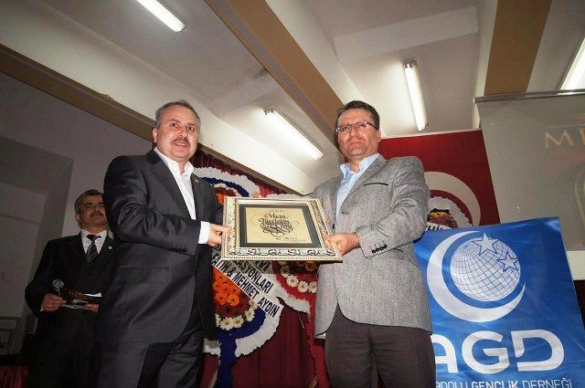 Mekkenin Fethi iin Muhteem Gece