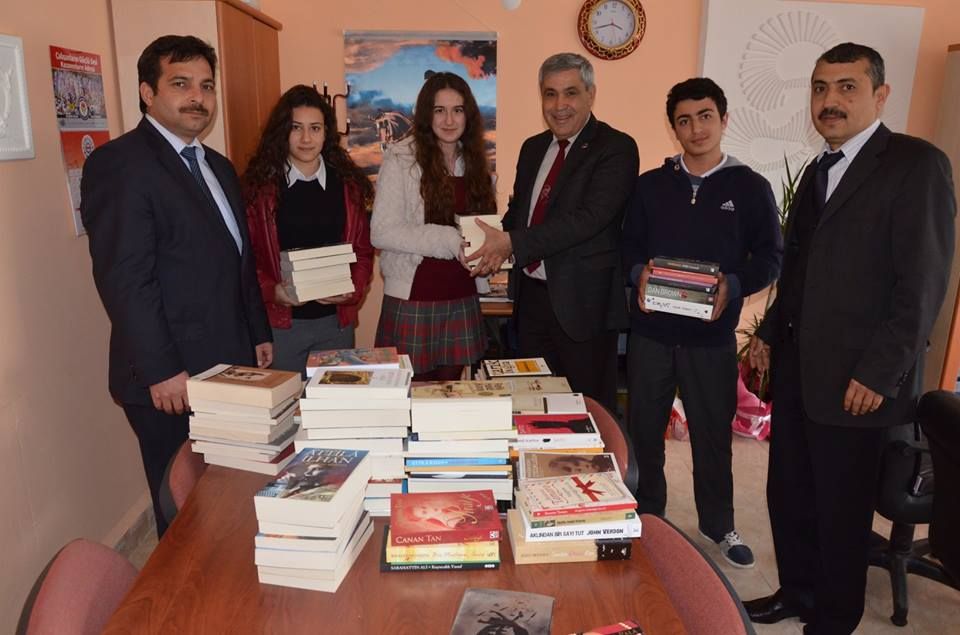 ��rencilere Kitap Deste�i 