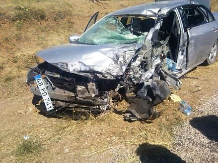 Trafik Kazasnda 5 Kii Yaraland